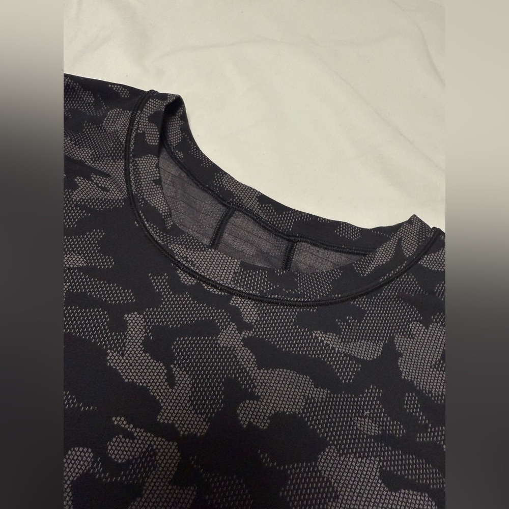 Lululemon Long Distance Short Sleeve - Picture 8 of 11